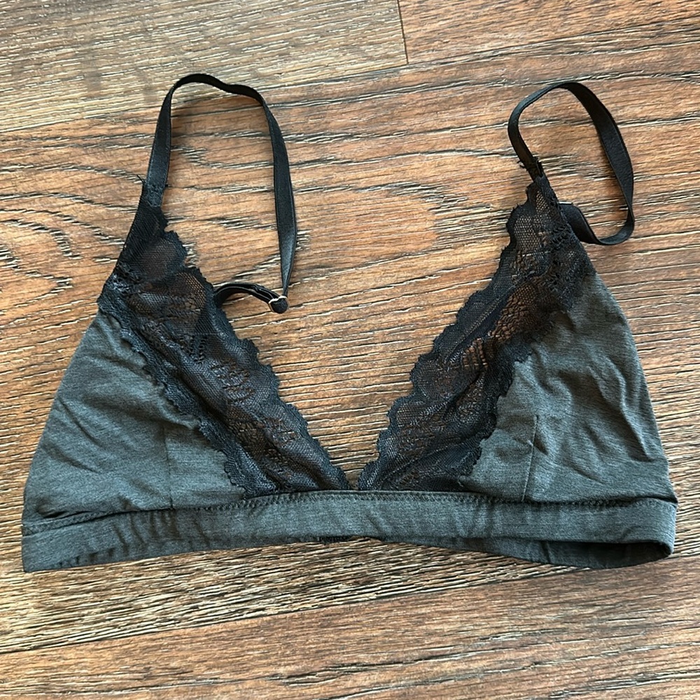 Aritzia Wilfred Bralette